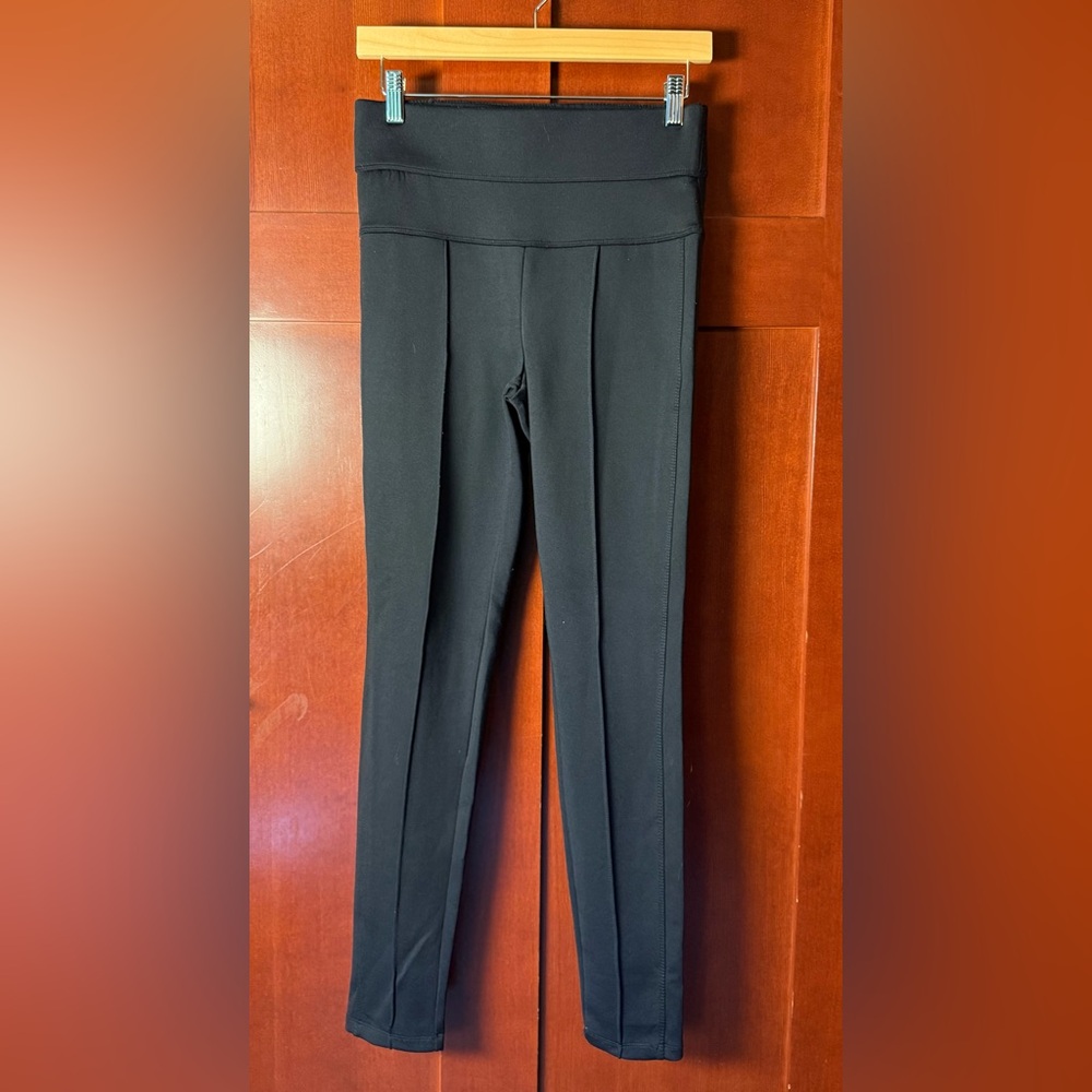 Democracy Black High-Rise Scuba Knit Leggings Size Medium